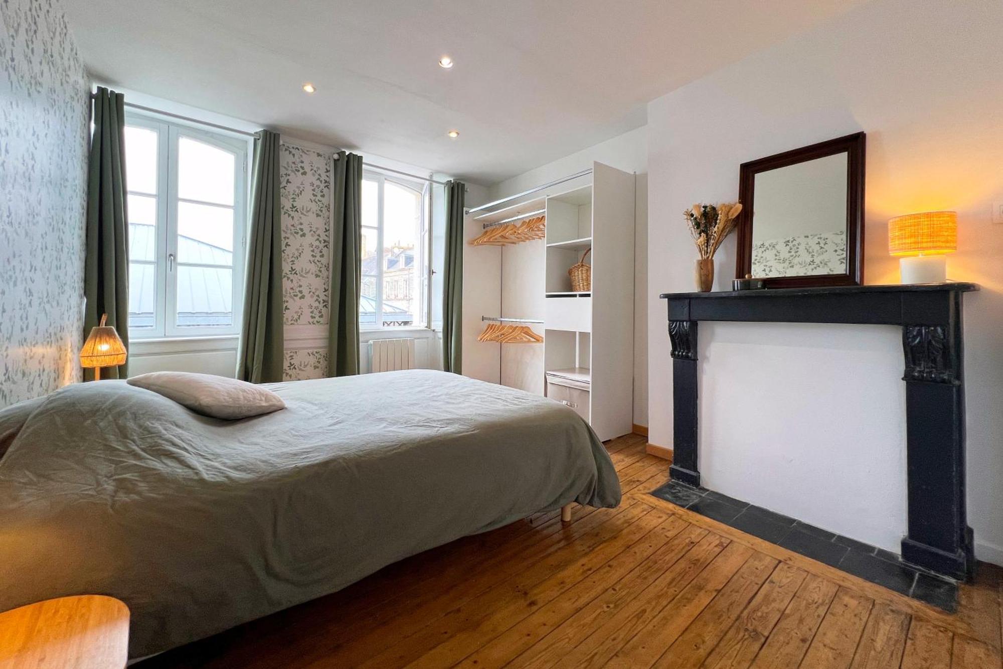 Appart De Charme, 2 Chambres En Centre Ville Cherbourg-en-Cotentin Buitenkant foto